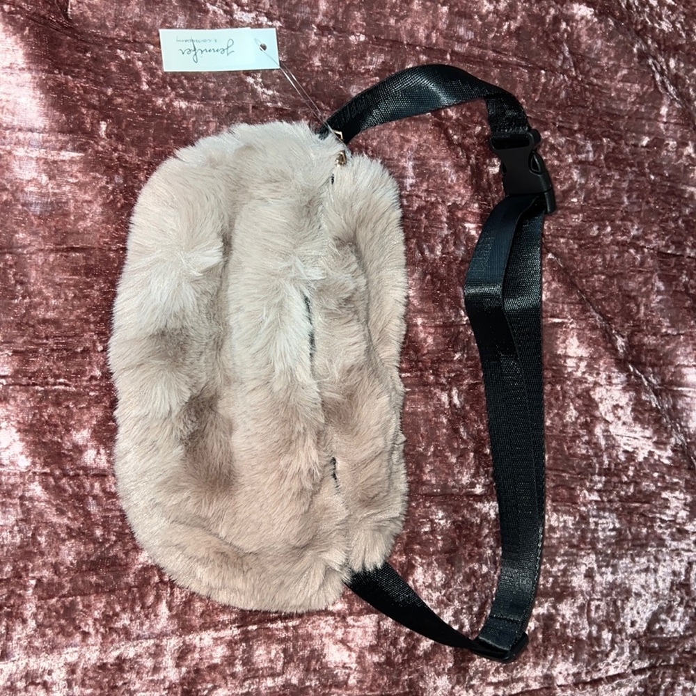 Fanny pack